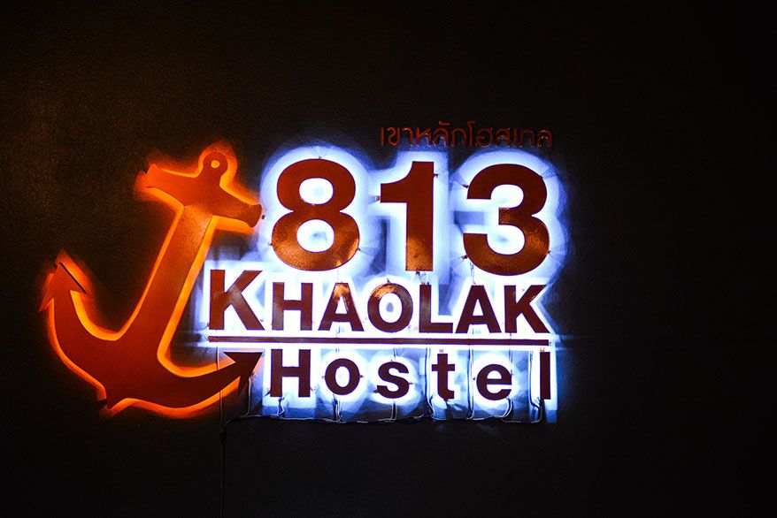 813 Khao Lak hostel logo